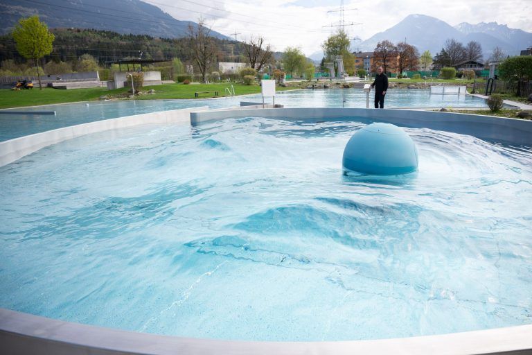 Frühstart ins Badevergnügen: "29 Grad kann ich bei der Eröffnung garantieren"