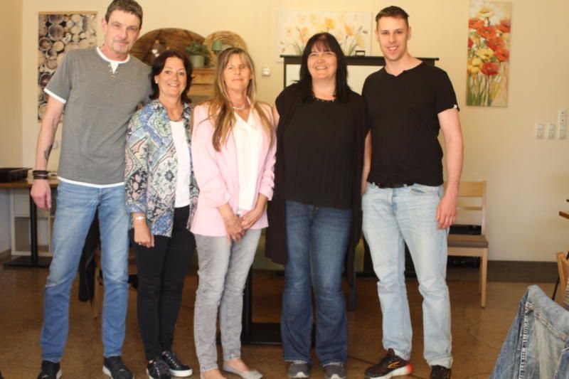 Betreuerteam: Norbert, Marie Luise, Bernadette, Silvia, Jonathan. 