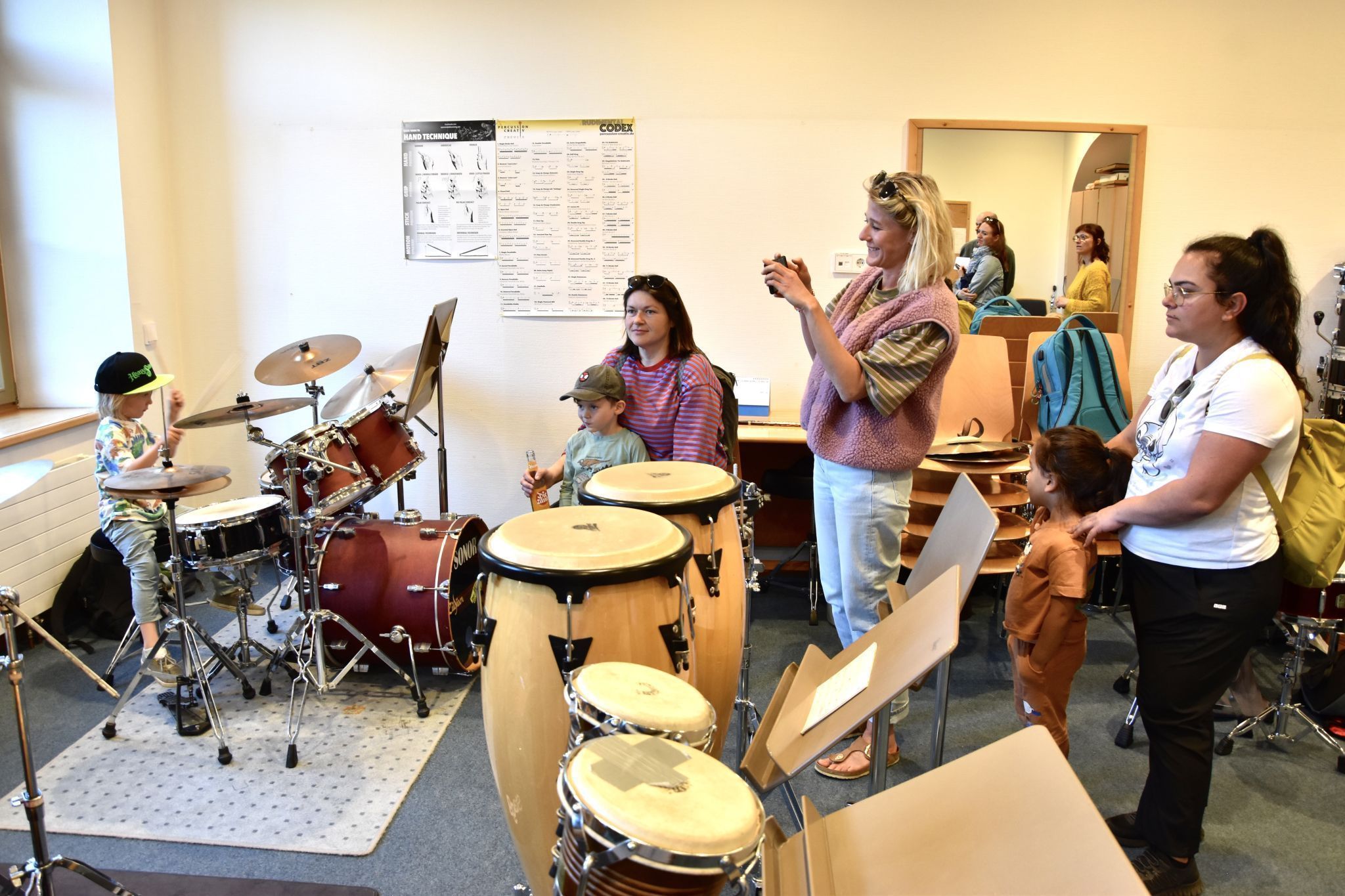 Im Schlagwerkraum von Musikschullehrer Ulli Sparr