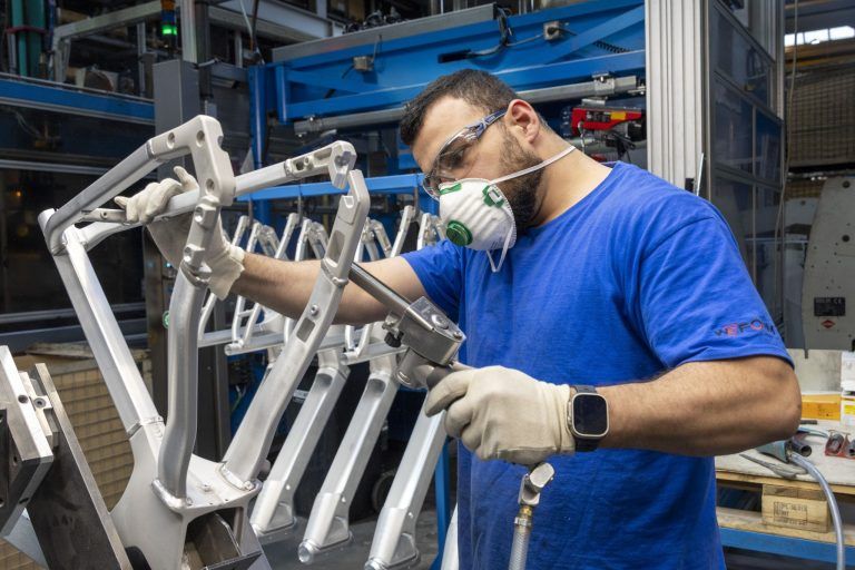 "Made in Montafon" statt in Asien: Diese Firma setzt auf wachsenden Zweirad-Markt