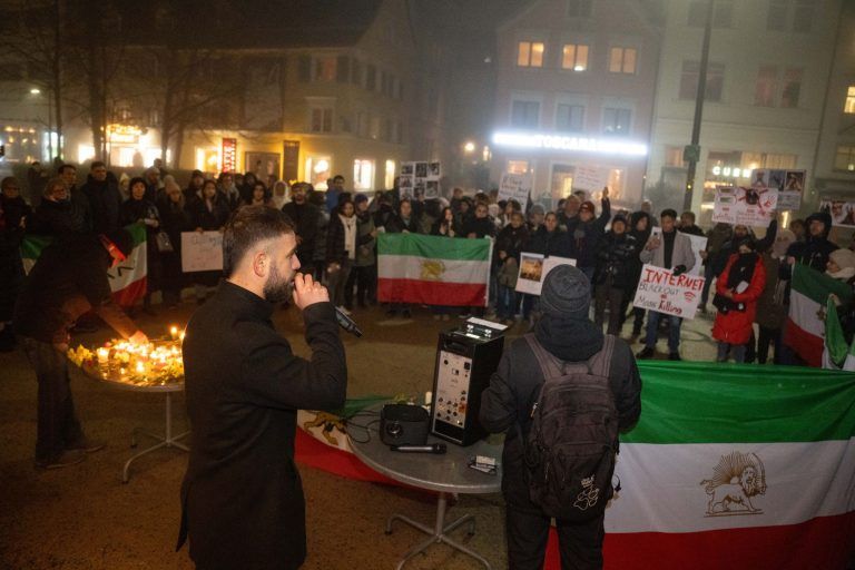 Exil-Iraner: "Das letzte Wort haben die Menschen im Iran"