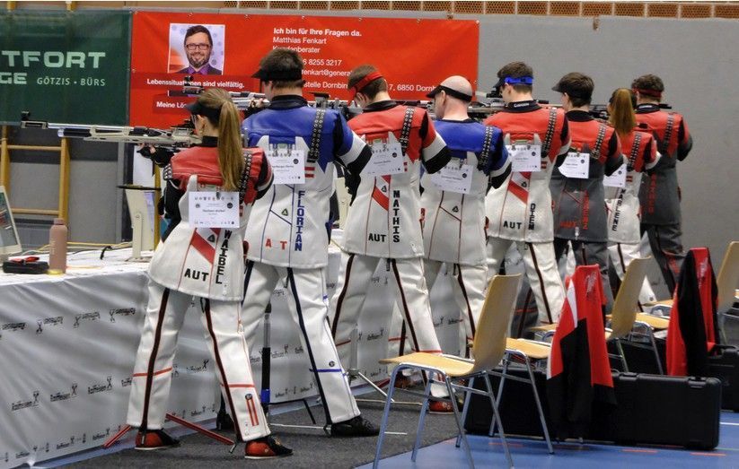 Seriensieger im Halbfinale entthront