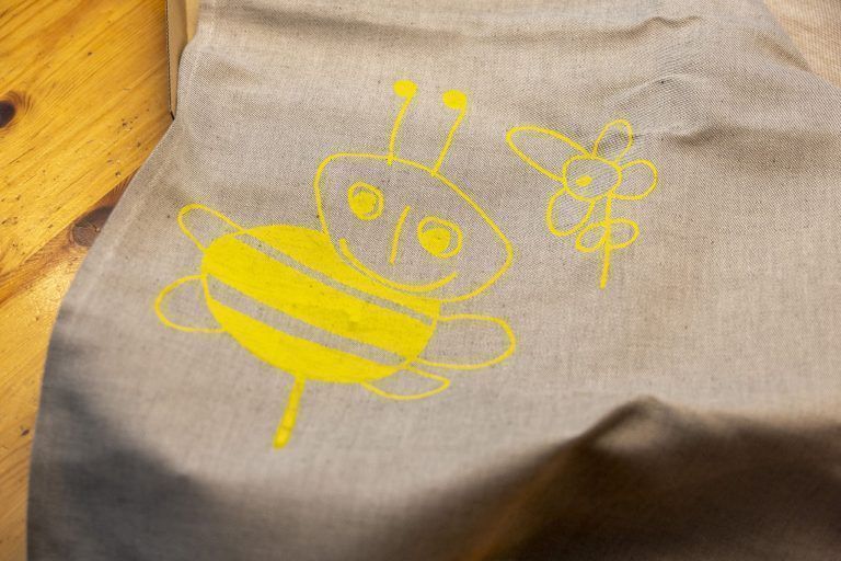 Wie eine Dusche Annas Leben neue Qualität einhaucht