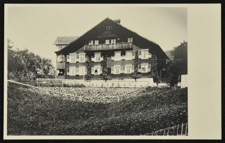 Hier hat sich Marco Rossi einen ehemaligen Gasthof in Vorarlberg gekauft