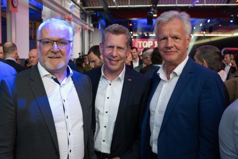 Prominente Gästerunde gratulierte neuem VN-Wirtschaftspreisträger