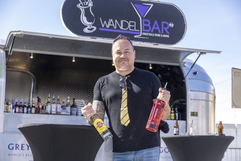 Zwischen Kirschbaum und Hühnerstall: Vorhang auf für die Schau!