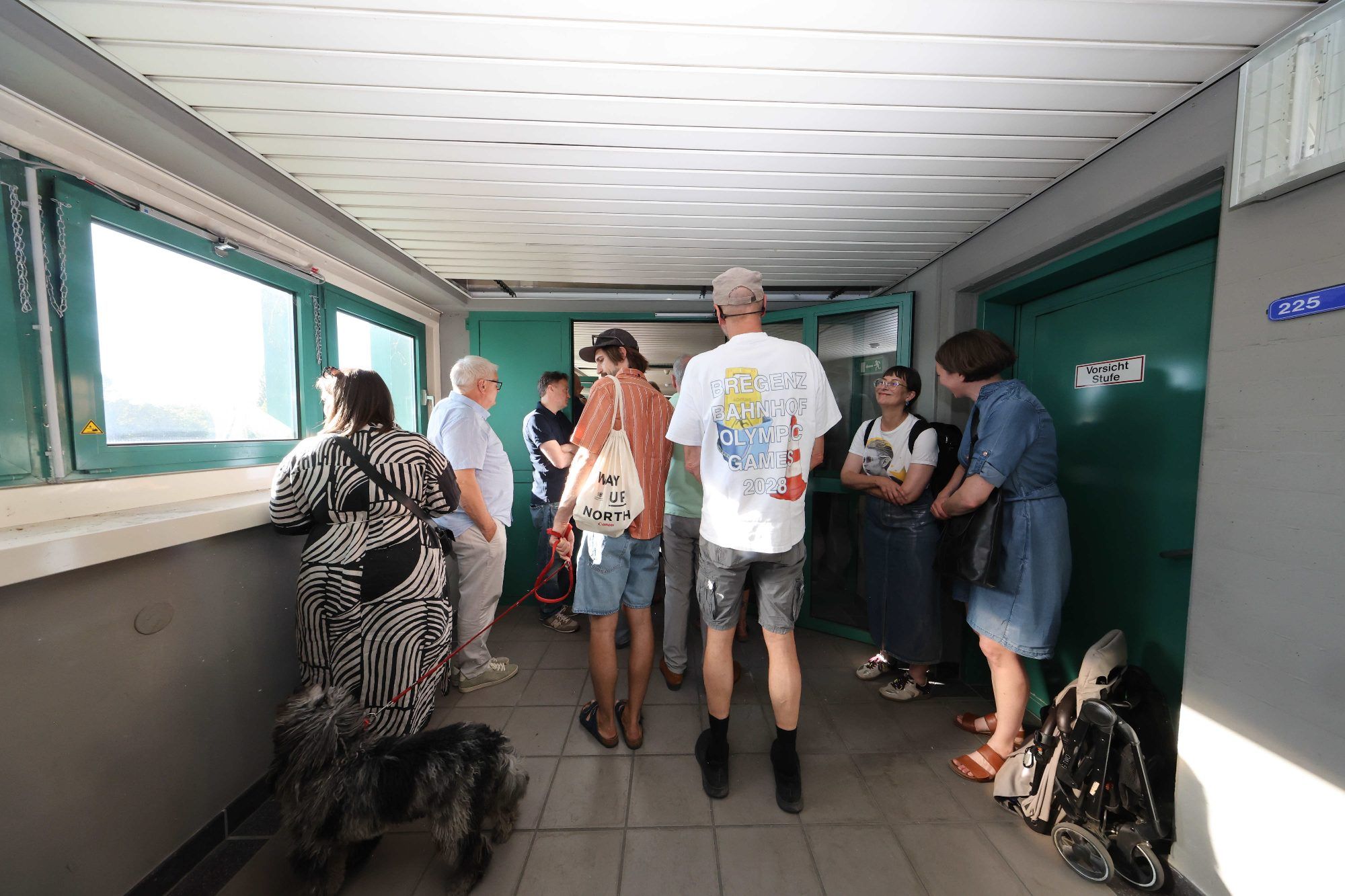 Auf drei Obergeschossen zeigte sie die große Dimension des Gebäudes.