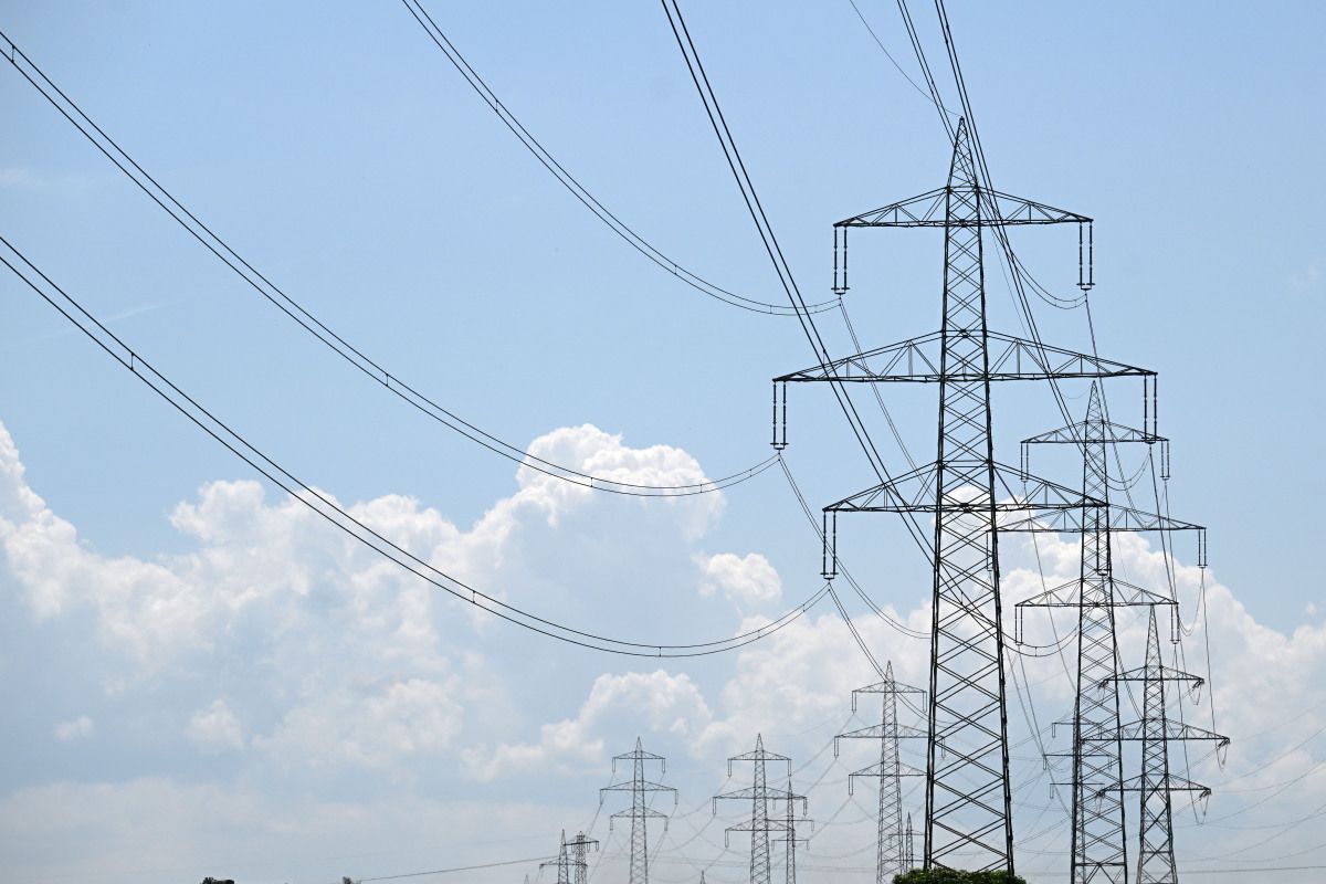 Haushaltsenergie im April insgesamt teurer, Strom günstiger