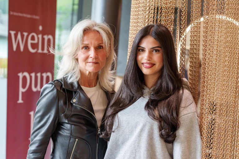 "Ich wollte meine Haare eigentlich nicht färben": Das war das große "Model Me"-Umstyling