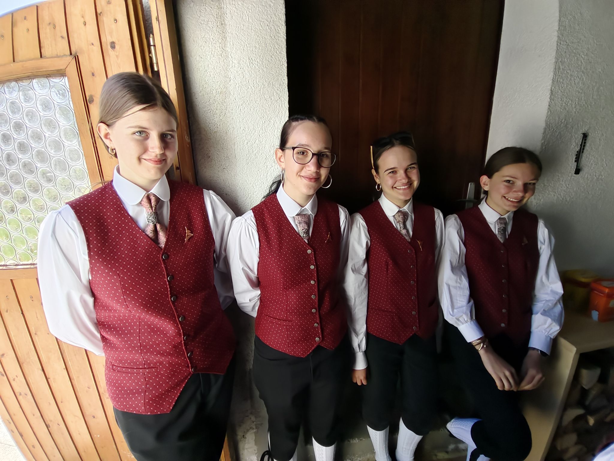 Julia, Sarah, Linda und Leonie zählen zu den jüngsten Kapellmitgliedern.