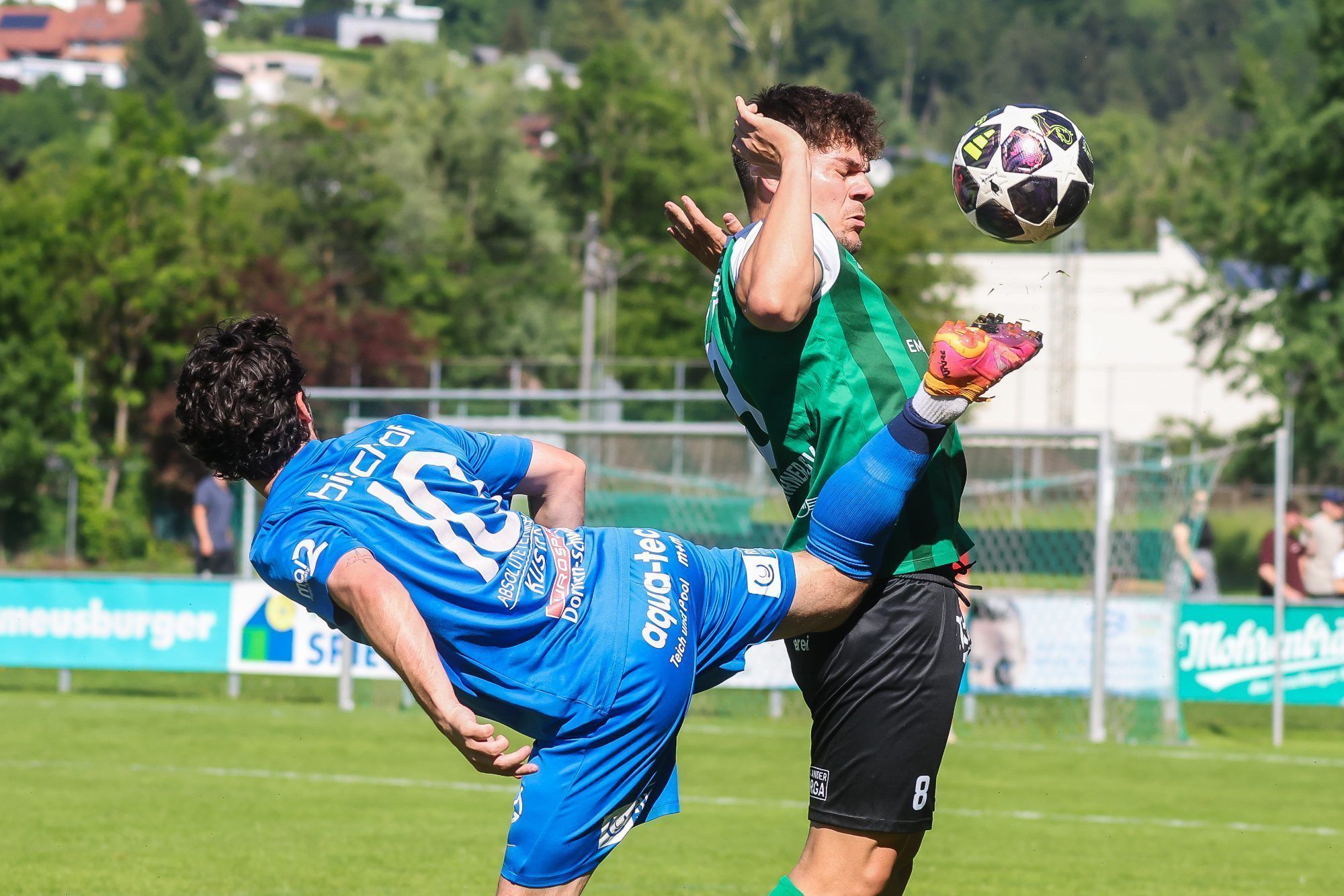 Maximilian Lampert gegen Milan Rakic. VN-STEURER