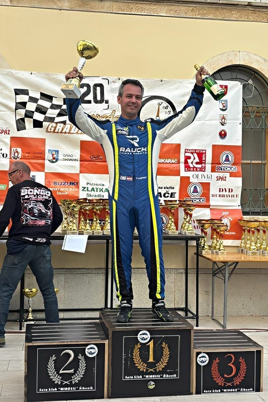 An das Podium könnte er sich gewöhnen