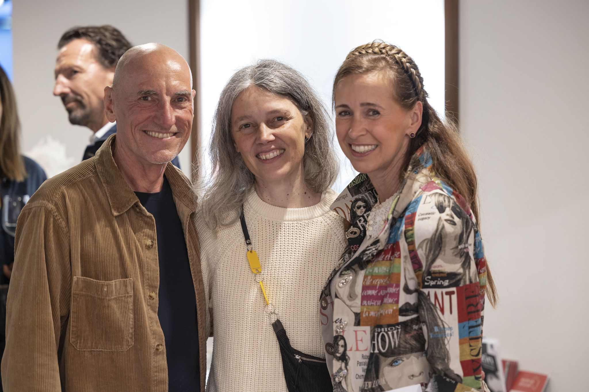 Künstler Harald Gmeiner mit Francesca Motta und Erika Walch