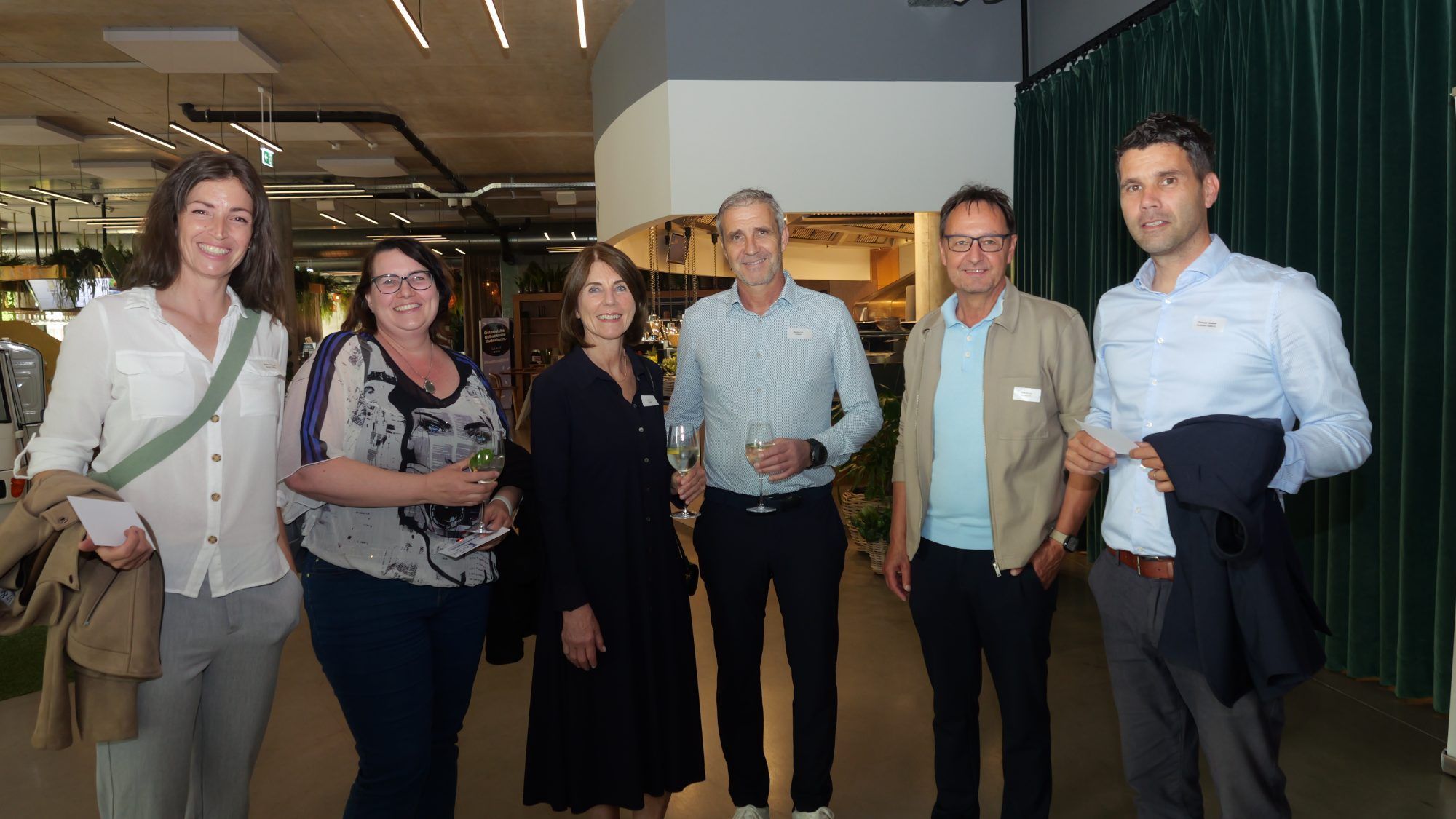 Renate und Manfred Lins, Silvia Tiefenthaler, Martina Gasser, Christoph Gassner und Fredi Bucher.