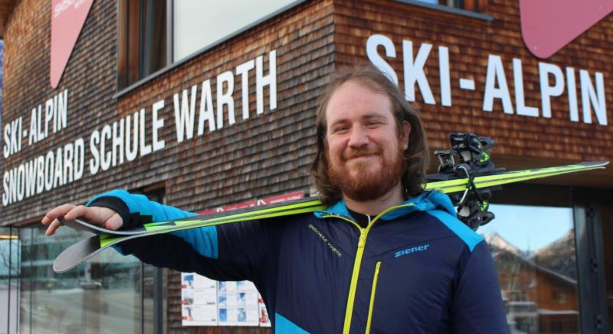 Mit Ariel Meyer aus Chile trug sich auch Südamerika in die internationale Personalliste der Schneesportschule Warth ein.