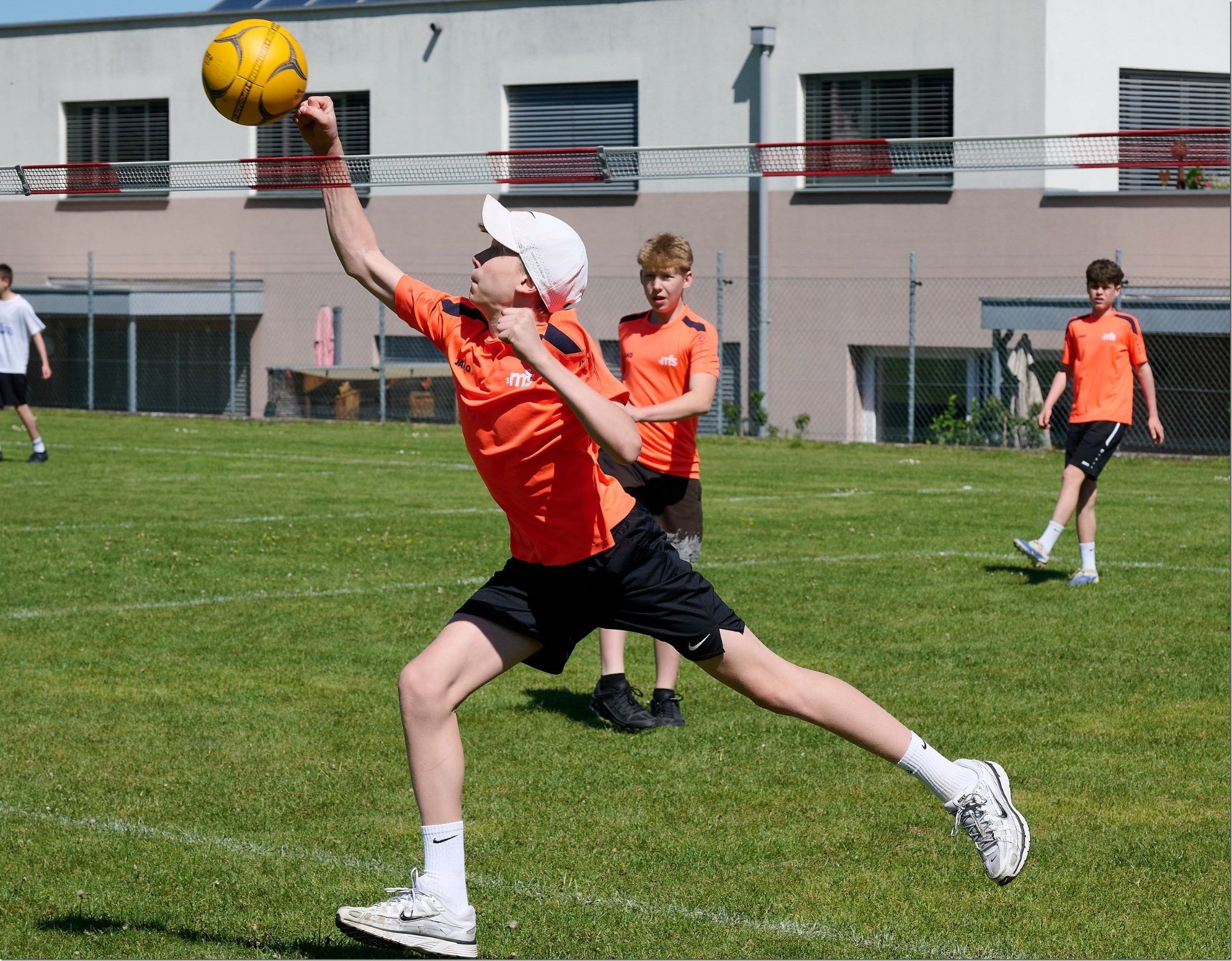 Trotz Hitze gute und spannende Spiele.