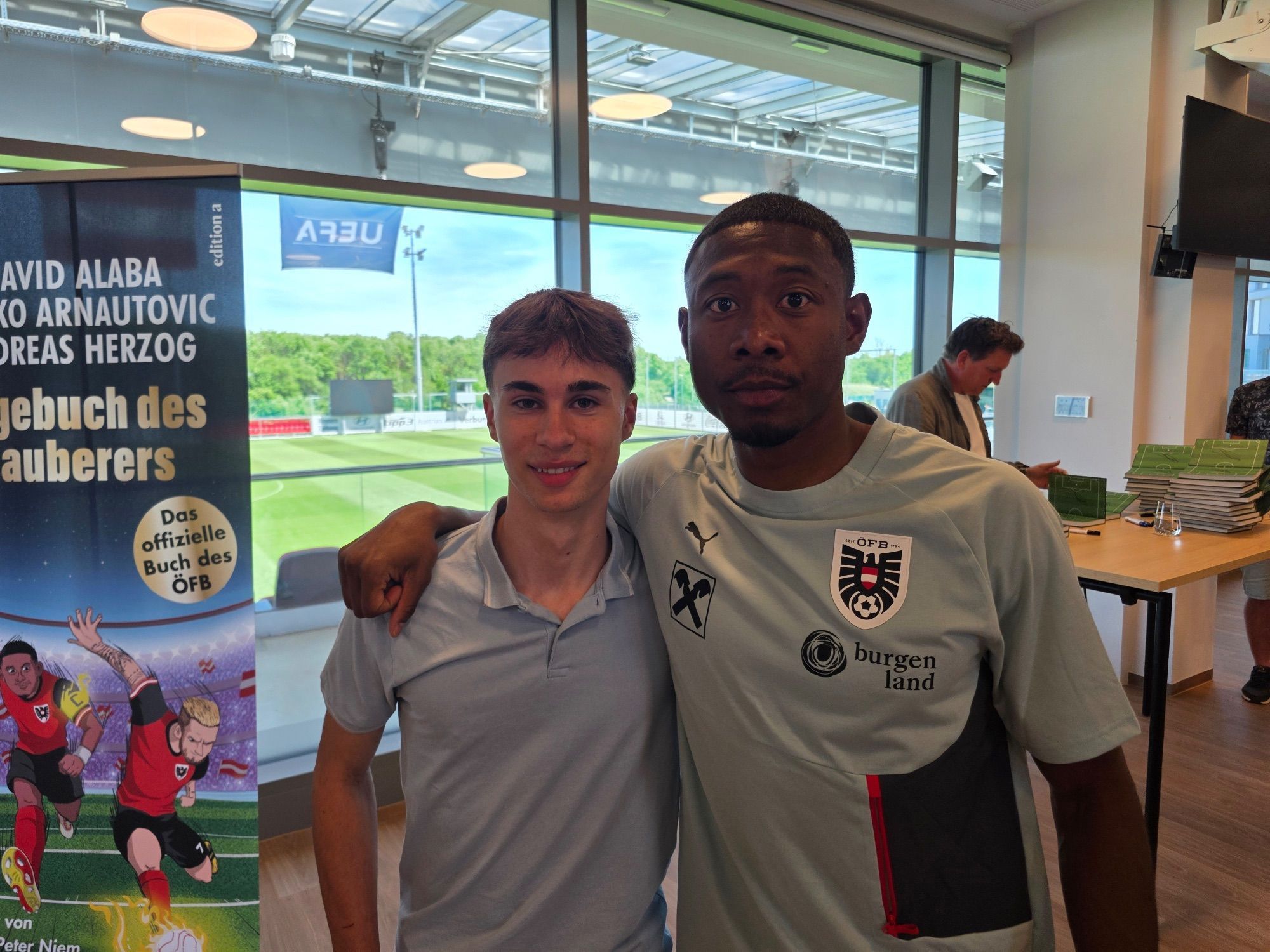 Laurenz Burtscher und David Alaba.