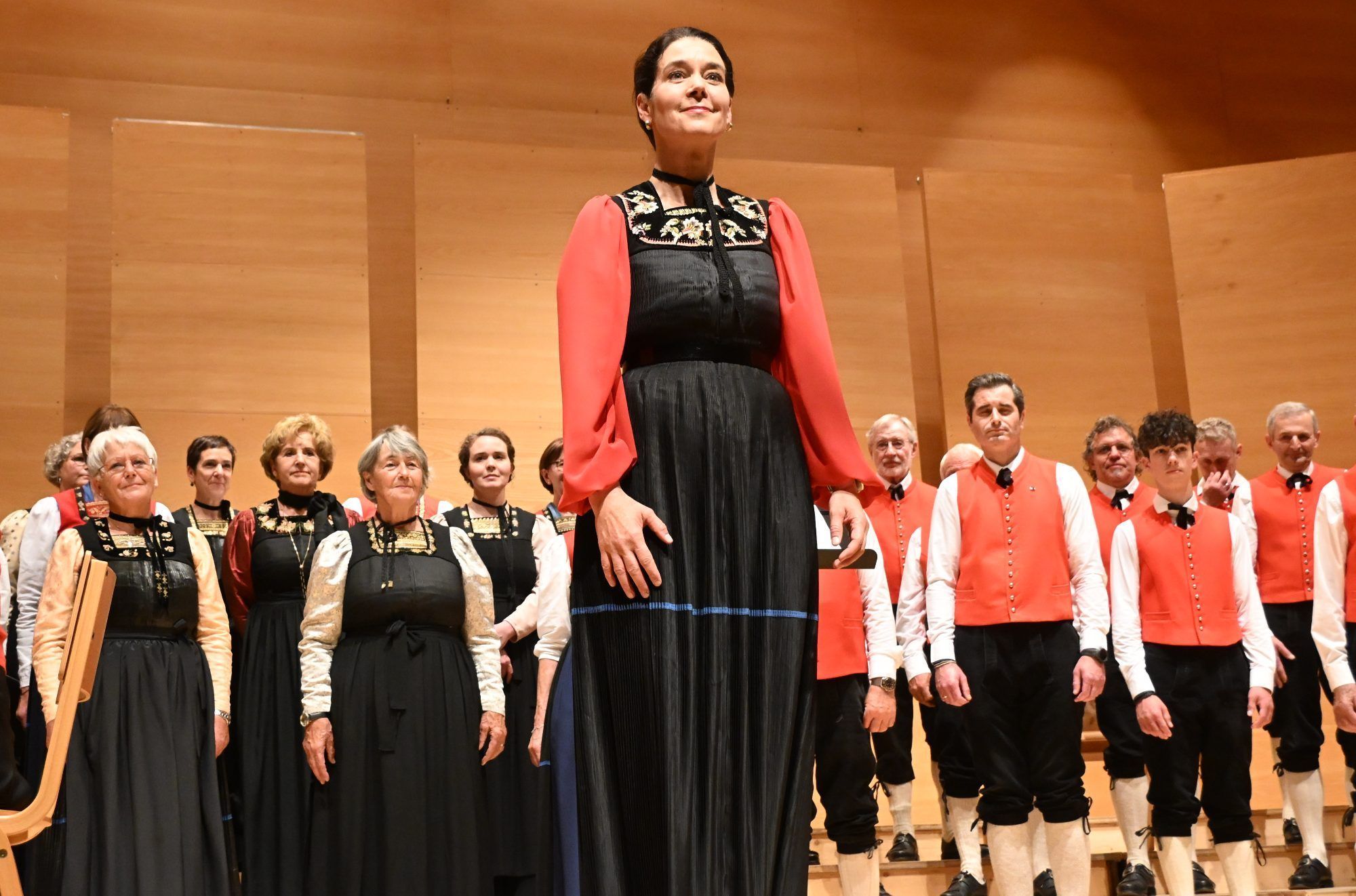 Elisabeth Marxgut  mit ihrem Chor