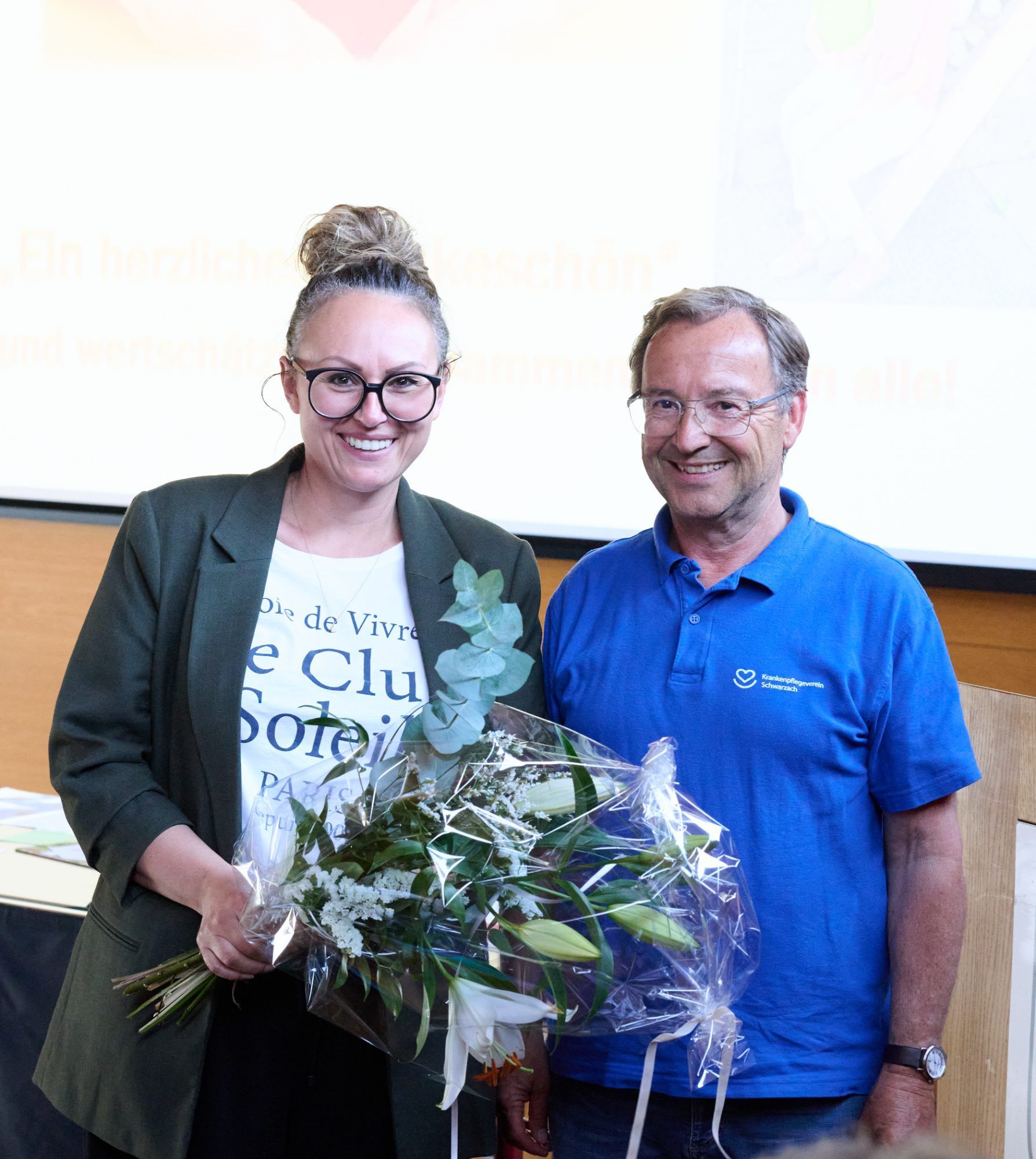 Werner Böhler bedankte sich bei Vedrana Kahles für den interessanten Vortrag. (Foto: KPV)
