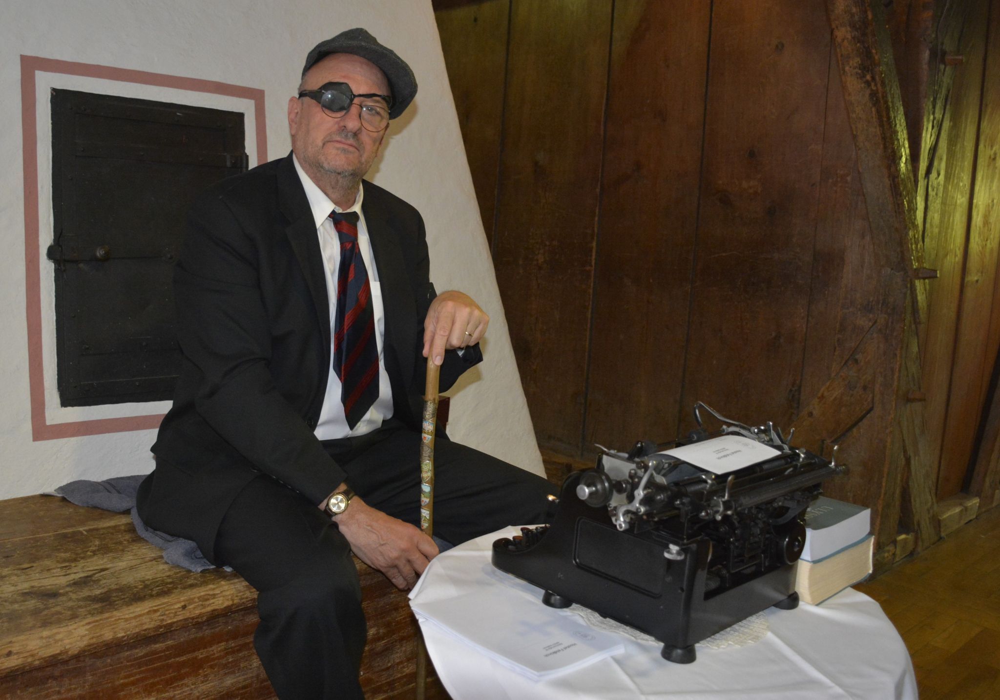 James Joyce alias Frank Blau