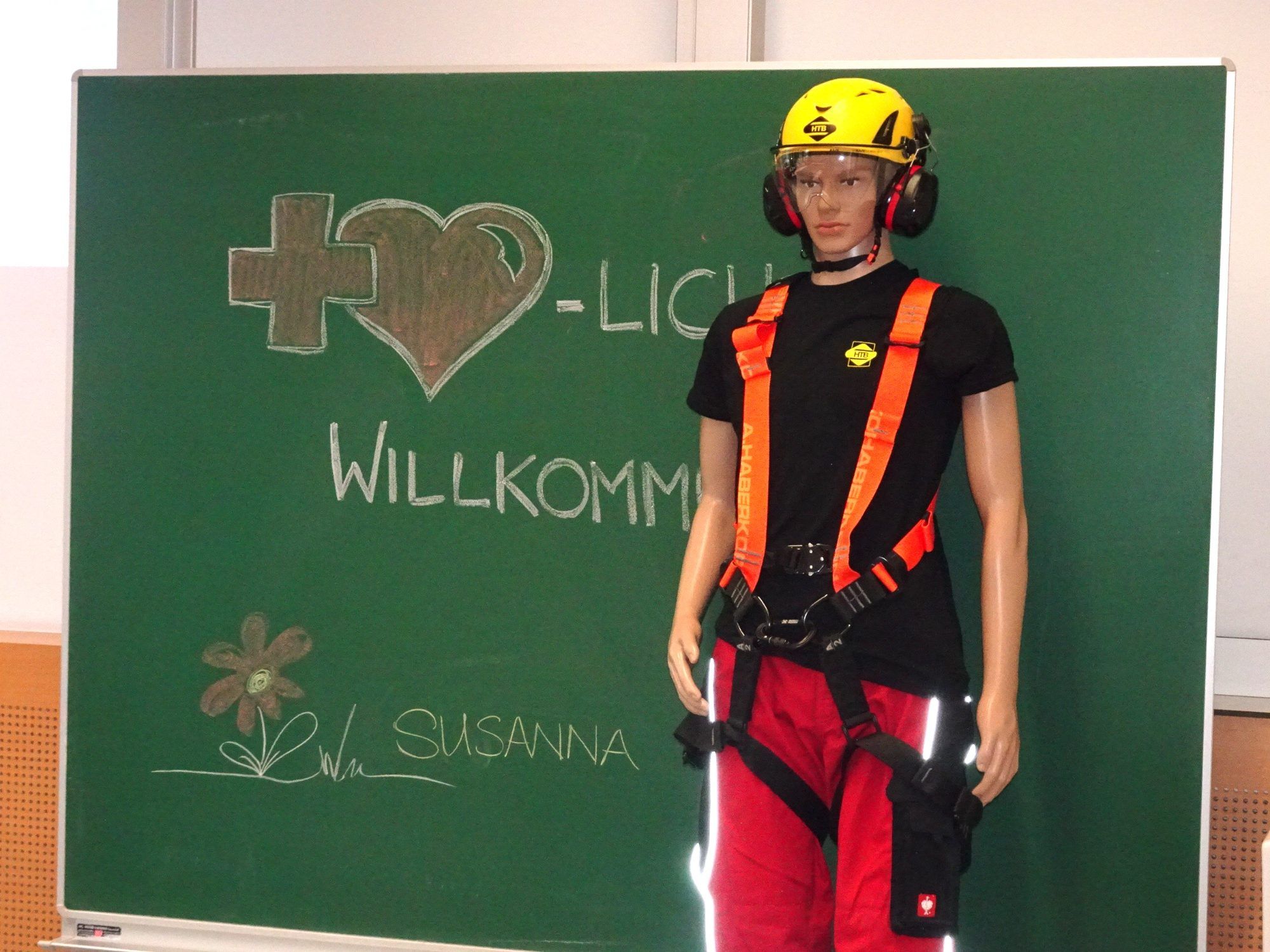 An der LBS Dornbirn 1 drehte sich alles um Erste Hilfe und Prävention.