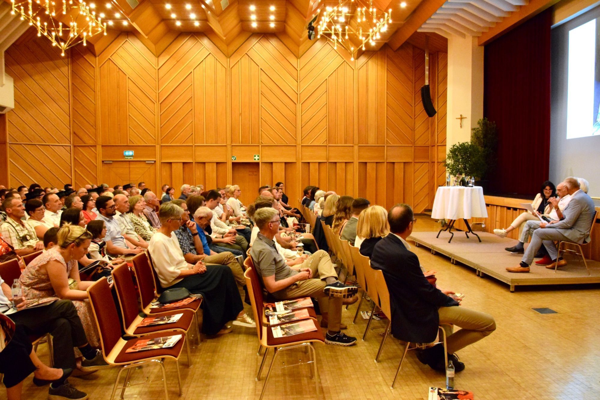 Festabend im Sonnenbergsaal