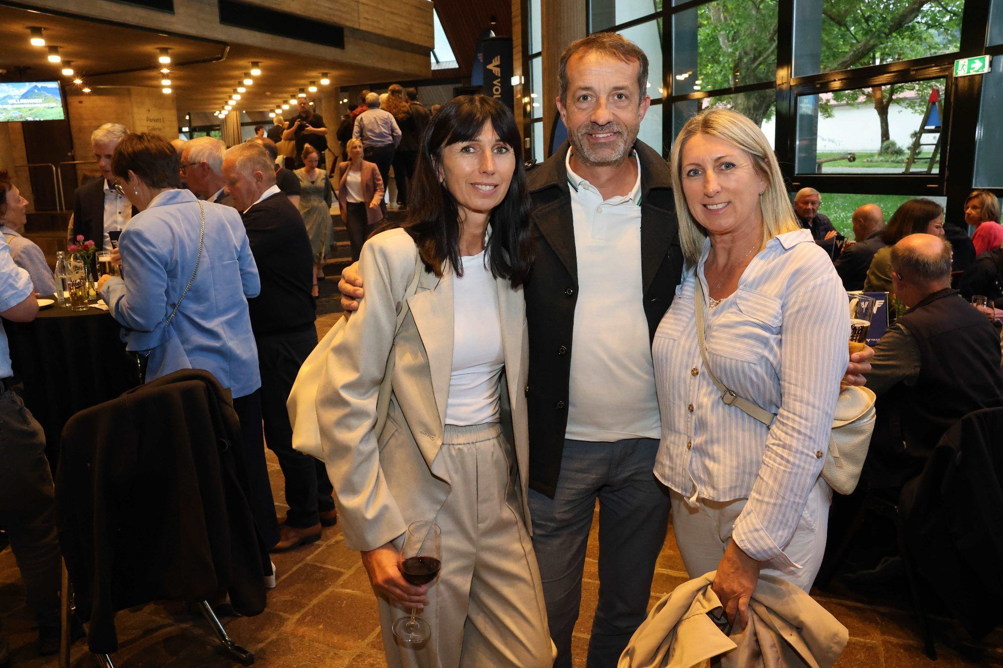 Volksbanker Daniela Hammerer, Thomas Marte und Bianca Hefel.