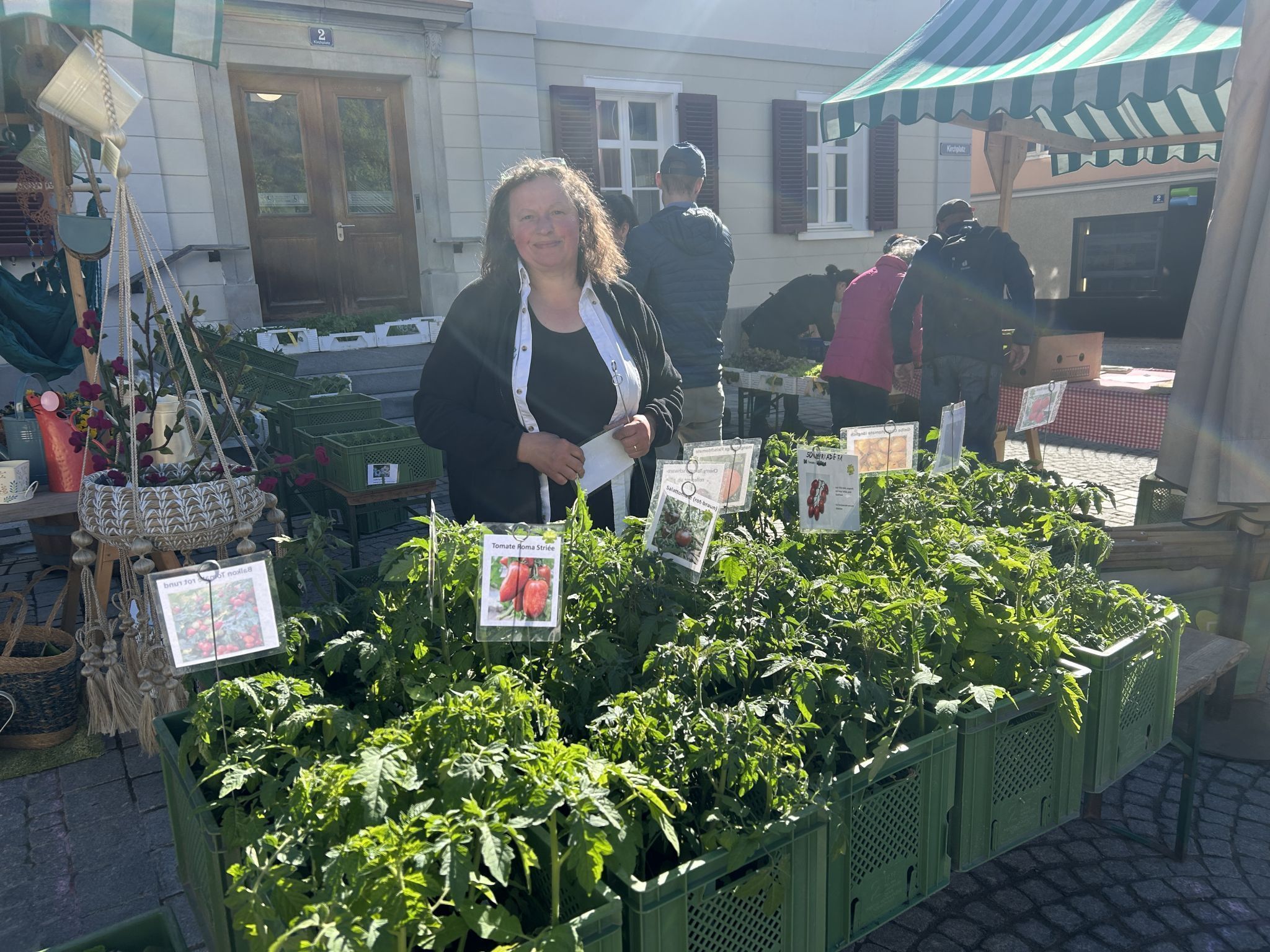 Für zahlreiche Hobbygärtner ein Pflichtbesuch: der Bio-Jungpflanzenmarkt
