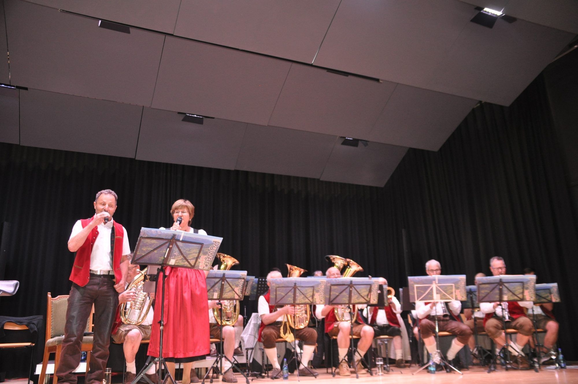 3.	Walser Powernkapelle mit Duo