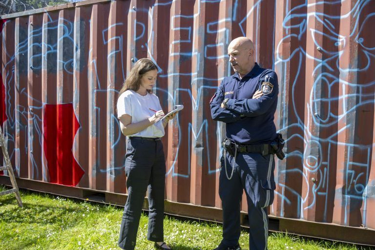 "Sitzen sonst 20 Stunden in der Zelle": Warum junge Häftlinge in Feldkirch zur Spraydose greifen