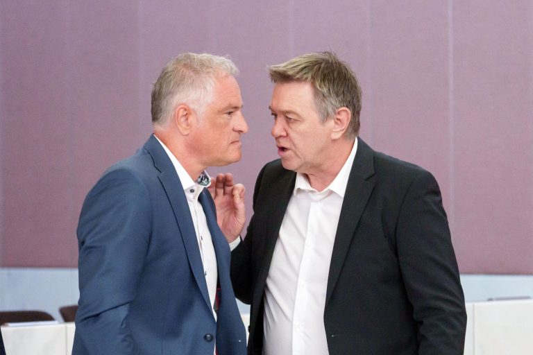 Tohuwabohu im Landtag: Landtagspräsident bricht Aktuelle Stunde ab – dann braucht es den Videobeweis