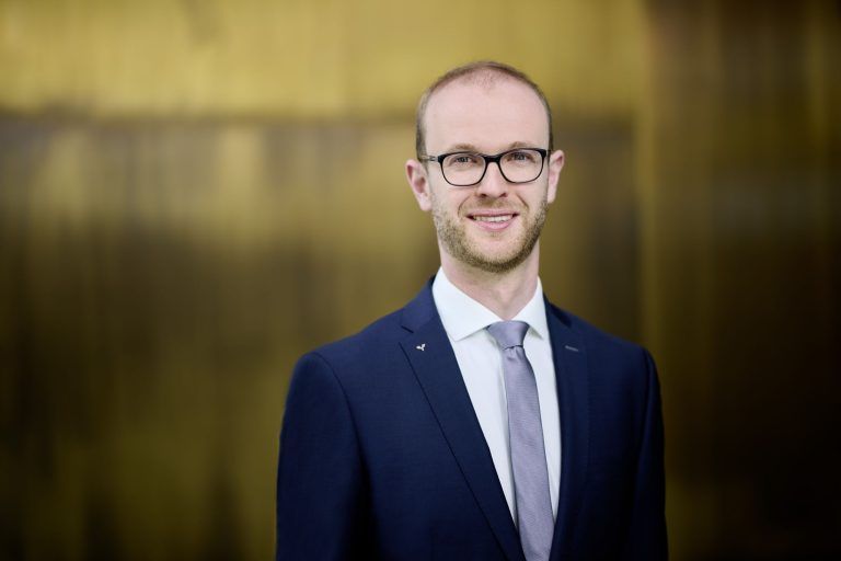 Börsentipp: Powell geht – bleibt die Fed stabil?