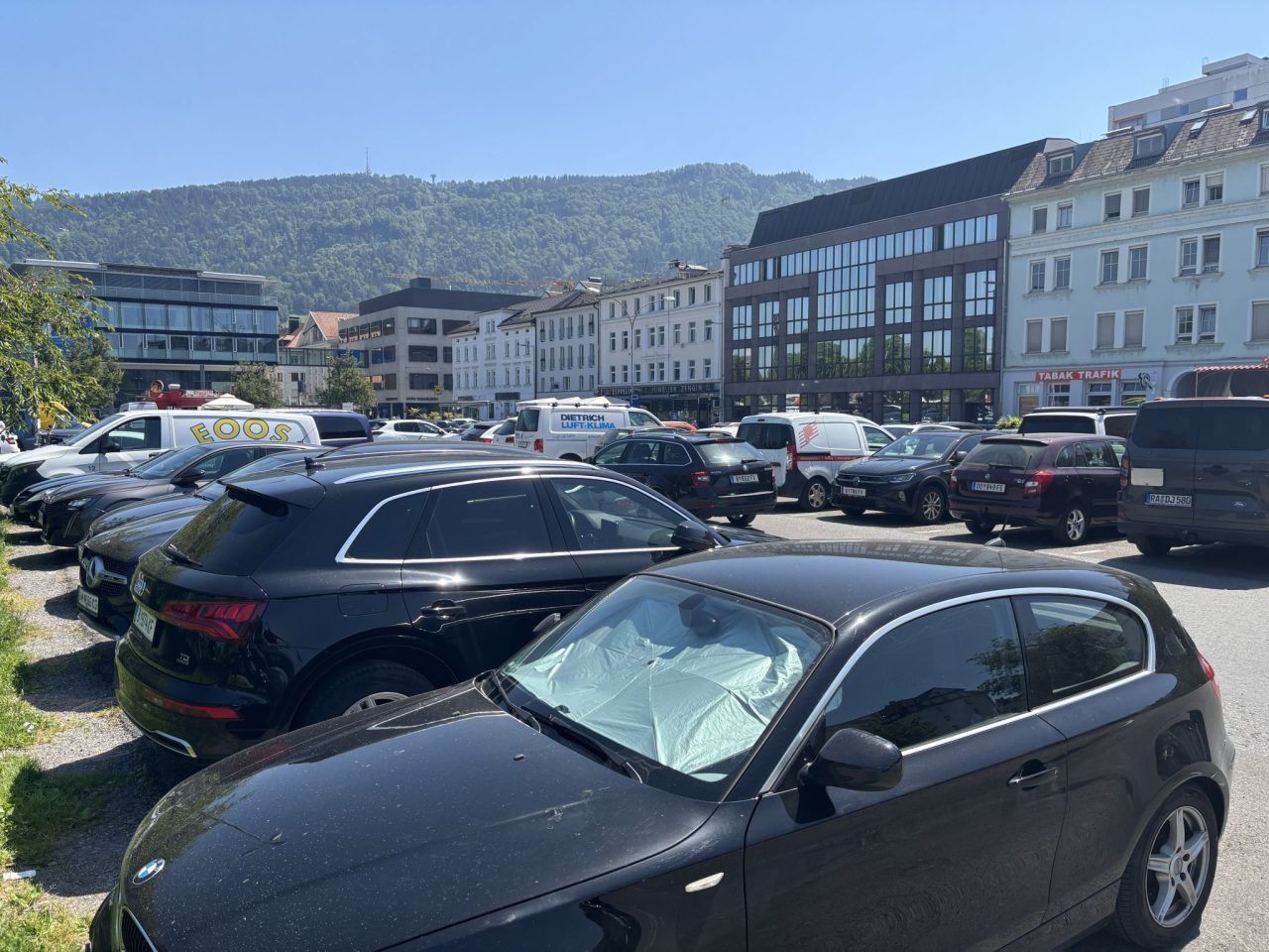 Zu wenig Parkplätze in Bregenz? Oder zu viele Autofahrer?