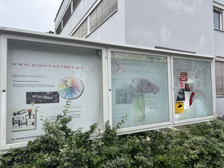 Hohenems leidet unter Vandalismus – Stadt bietet Belohnung für Hinweise