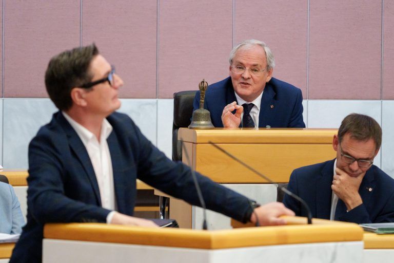 Schüler nach dem Besuch im Landtag: "Die Politiker sollten mehr Reife zeigen"