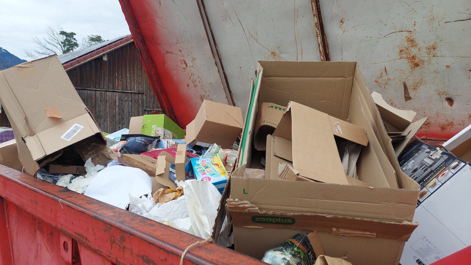 Die bestehenden Papiersammelstellen in der Gemeinde und beim Bauhof werden aufgelöst und durch die Papiertonne ersetzt. GEMEINDE MEININGEN