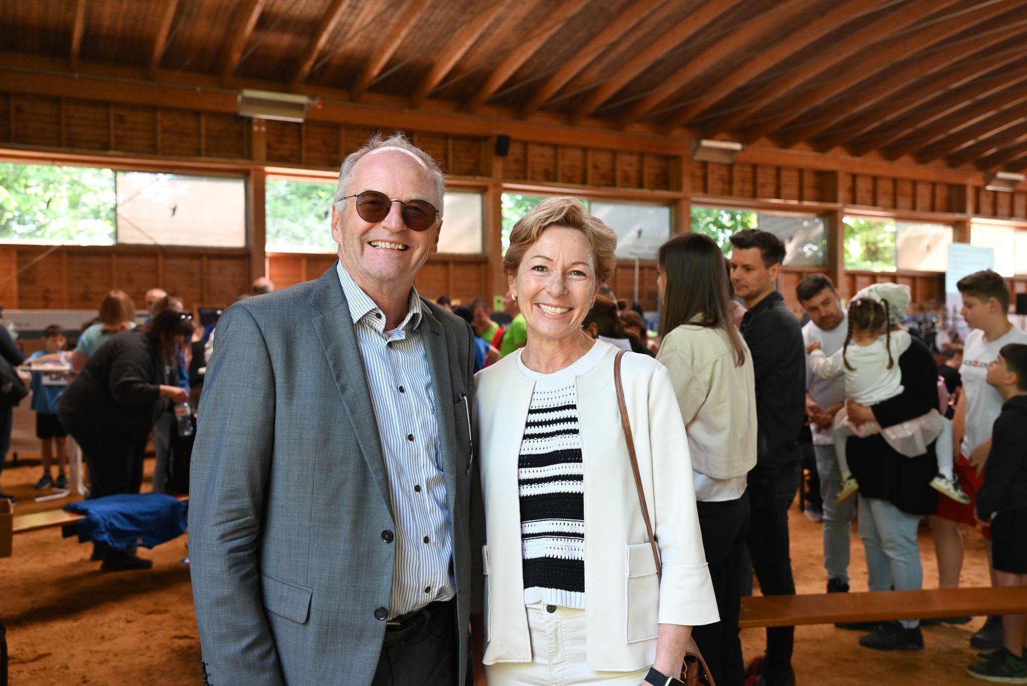 Gesundheitslandesrätin Martina Rüscher mit LZH-Geschäftsführer Johannes Mathis.