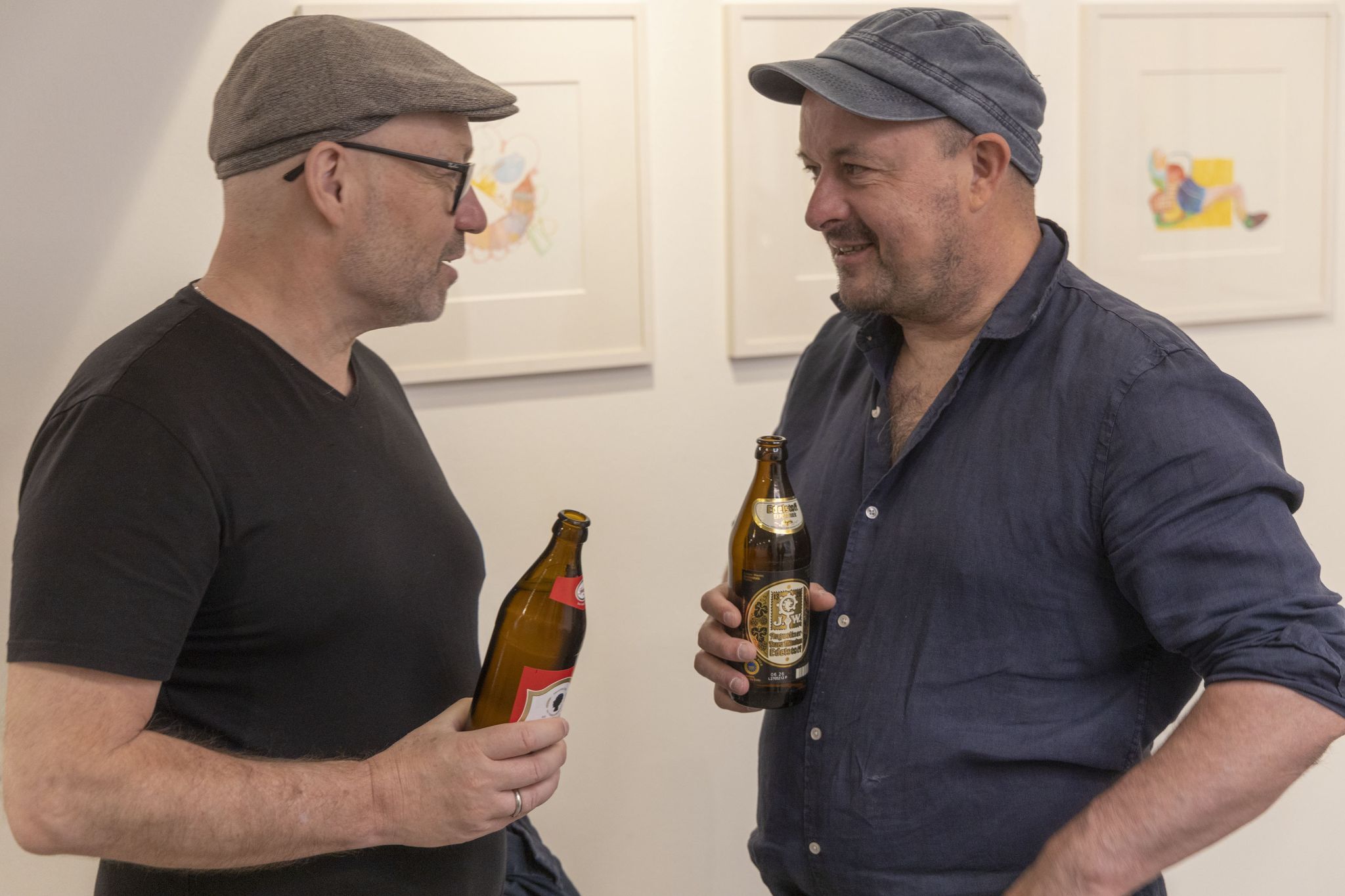 Christian Vögel und Andreas Gaisberger beim Kunst-Umtrunk