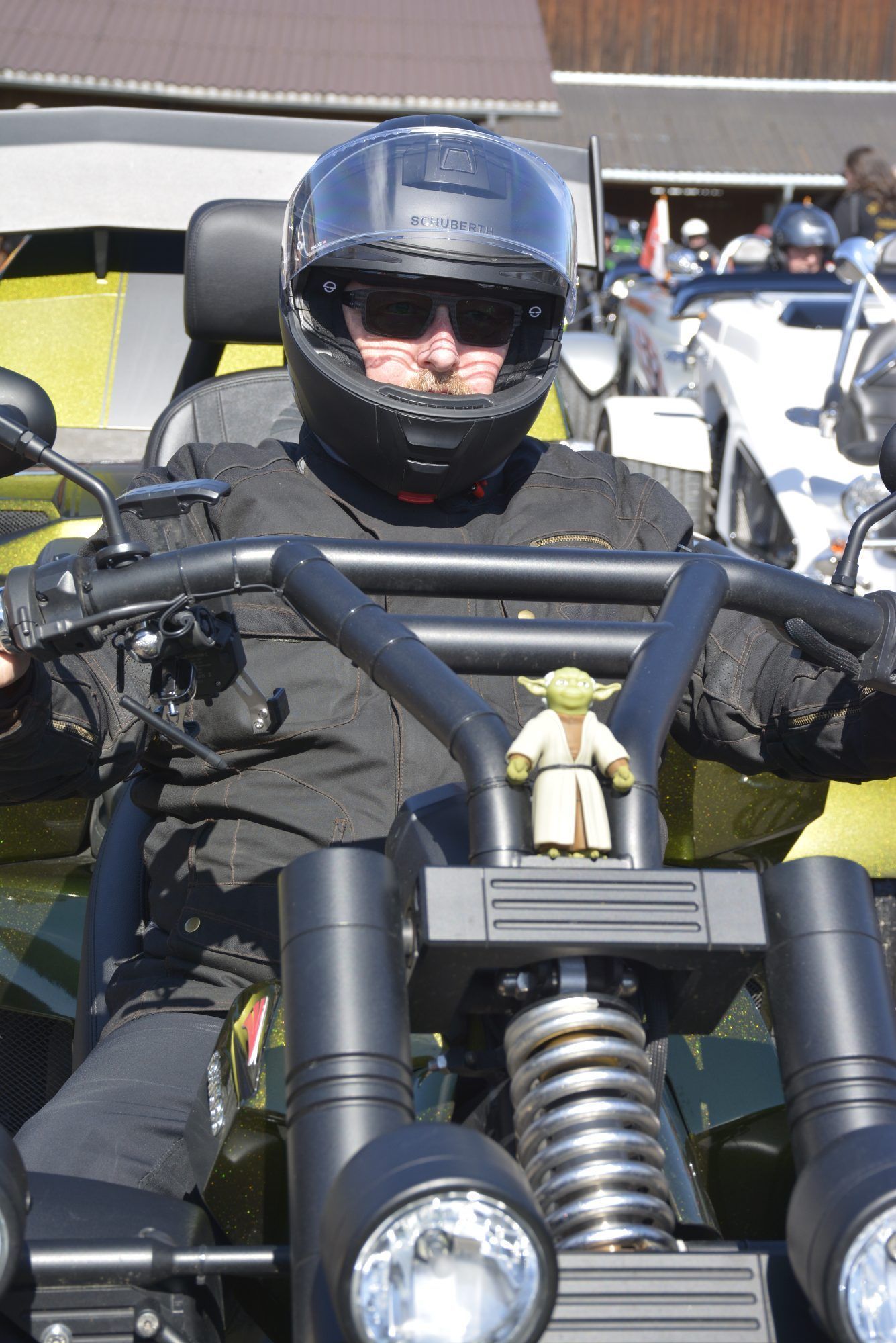 Pfarrer Alois kam in Lederkluft – und 350 Biker folgten ihm nach Hard