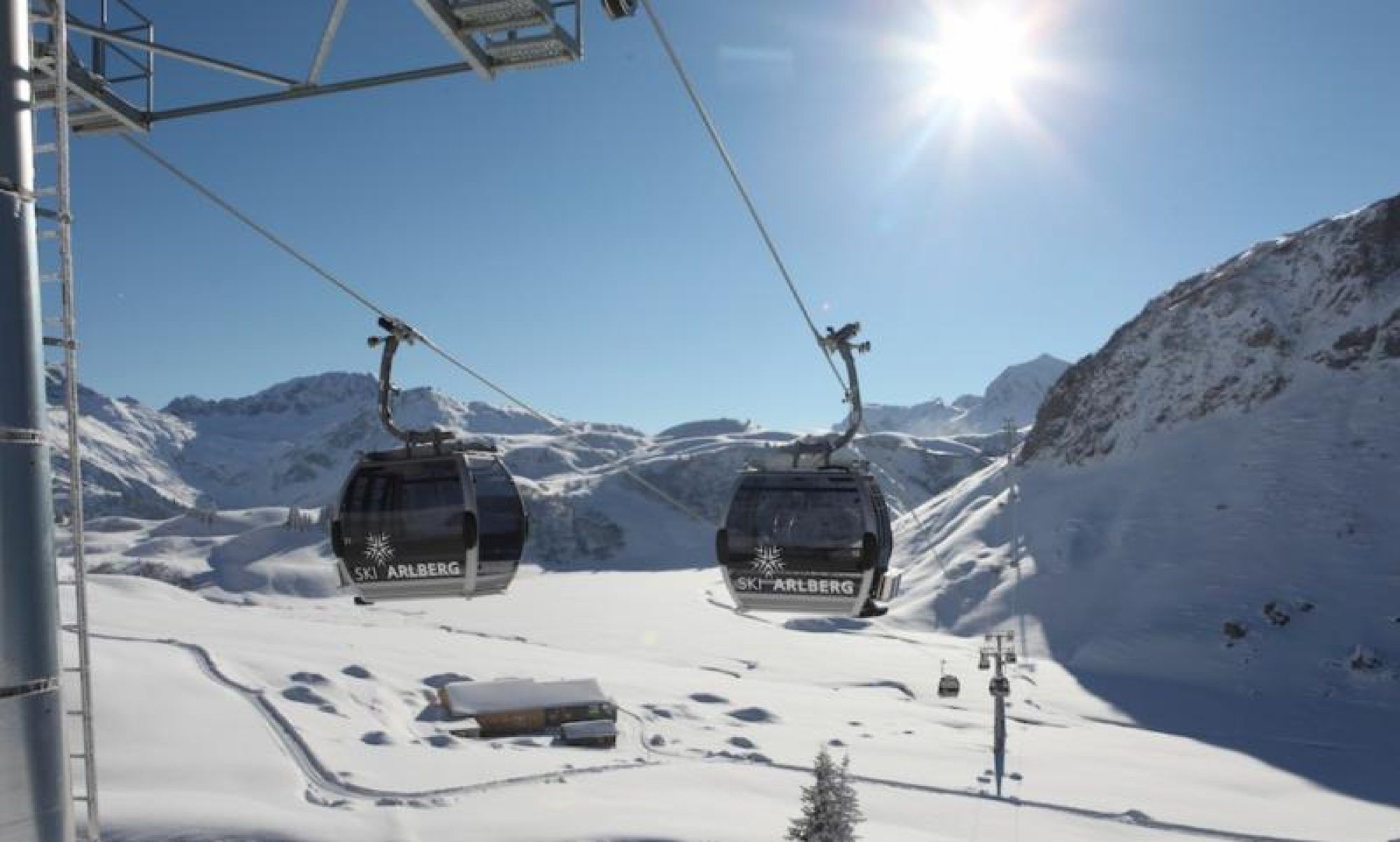 Nicht nur die Beherbergung, auch die Liftgesellschaften – speziell jene am Hochtannberg, die via Auenfeld-Jet auch den Arlberg anbieten können – verzeichneten einen der besten Winter aller Zeiten.