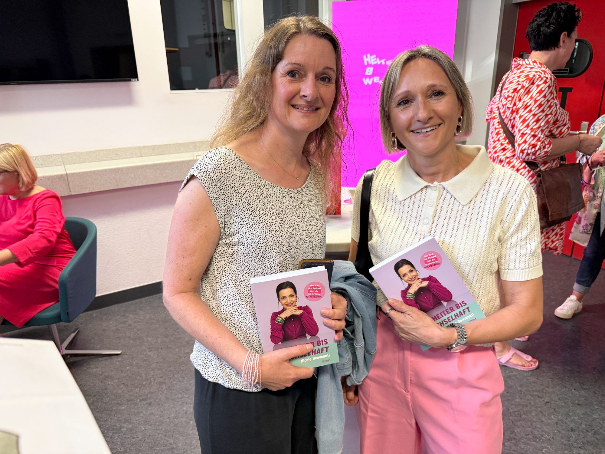 Lilian Schreiber und Erika Kicker sicherten sich ihr Exemplar