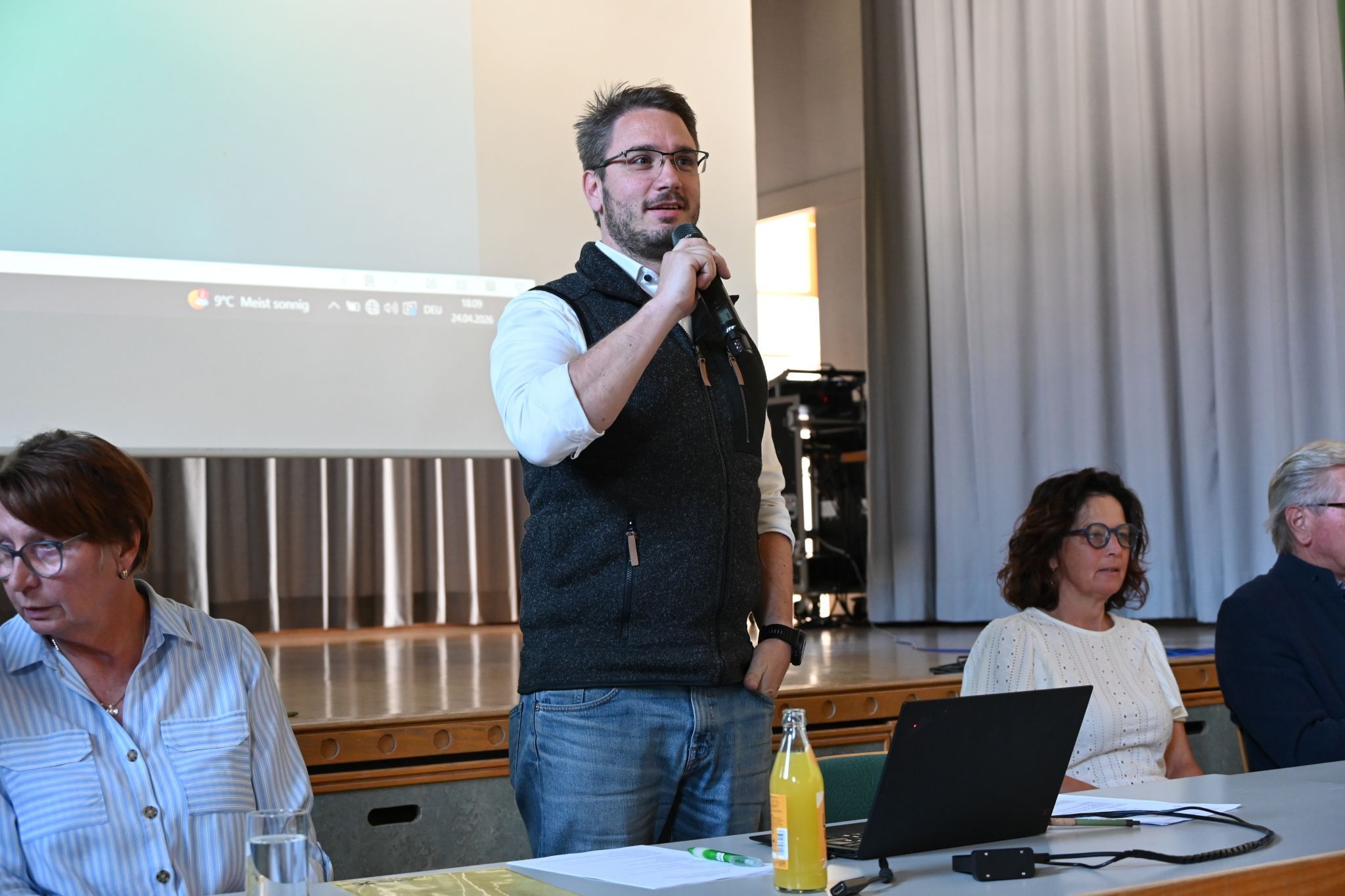 Lukas Reihs berichtete über das vergangene Vereinsjahr.