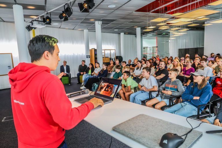 Programmieren lernen im Sommer: Code Base Camp geht in die nächste Runde