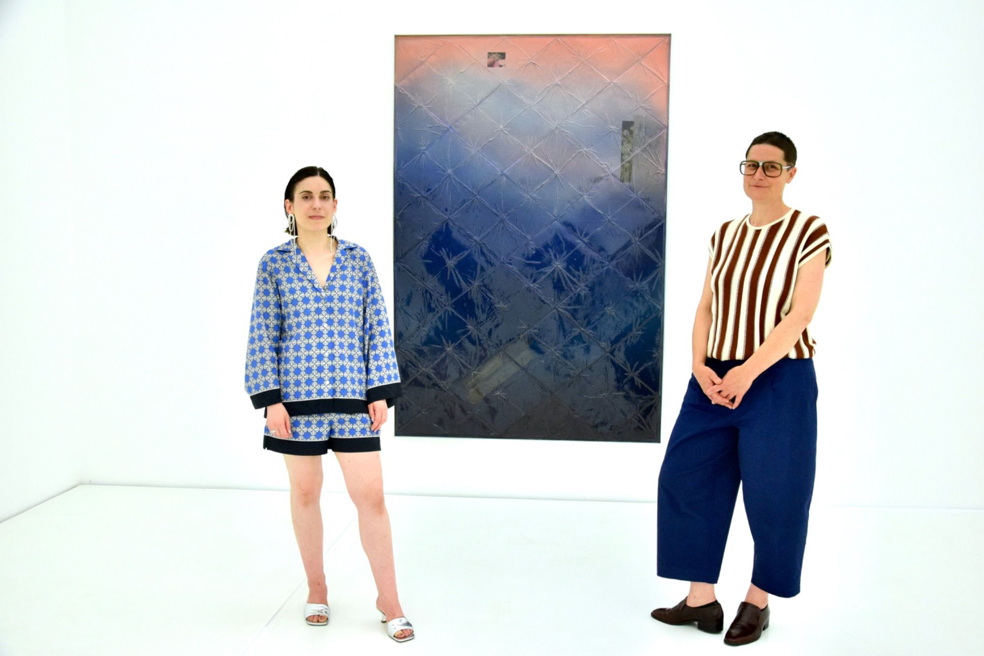 Monika Grabuschnigg und Christine Lederer (Kuratorin)