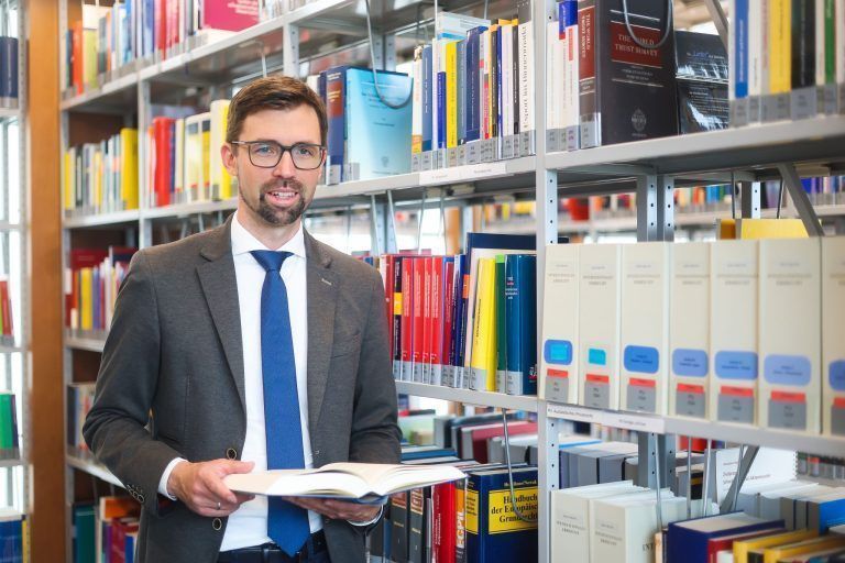 Der Mann, der erforscht, wie wir morgen bezahlen werden
