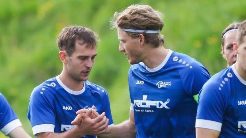 Tobias Hartmann und Felix Schöch wollen das Topspiel gewinnen und den Meistertitel fixieren. VN-STEURER