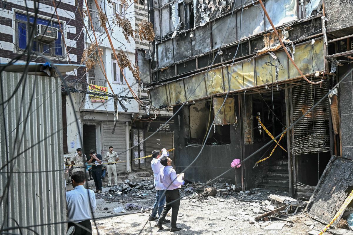 Mehr als 20 Tote bei Hotelbrand in Neu-Delhi