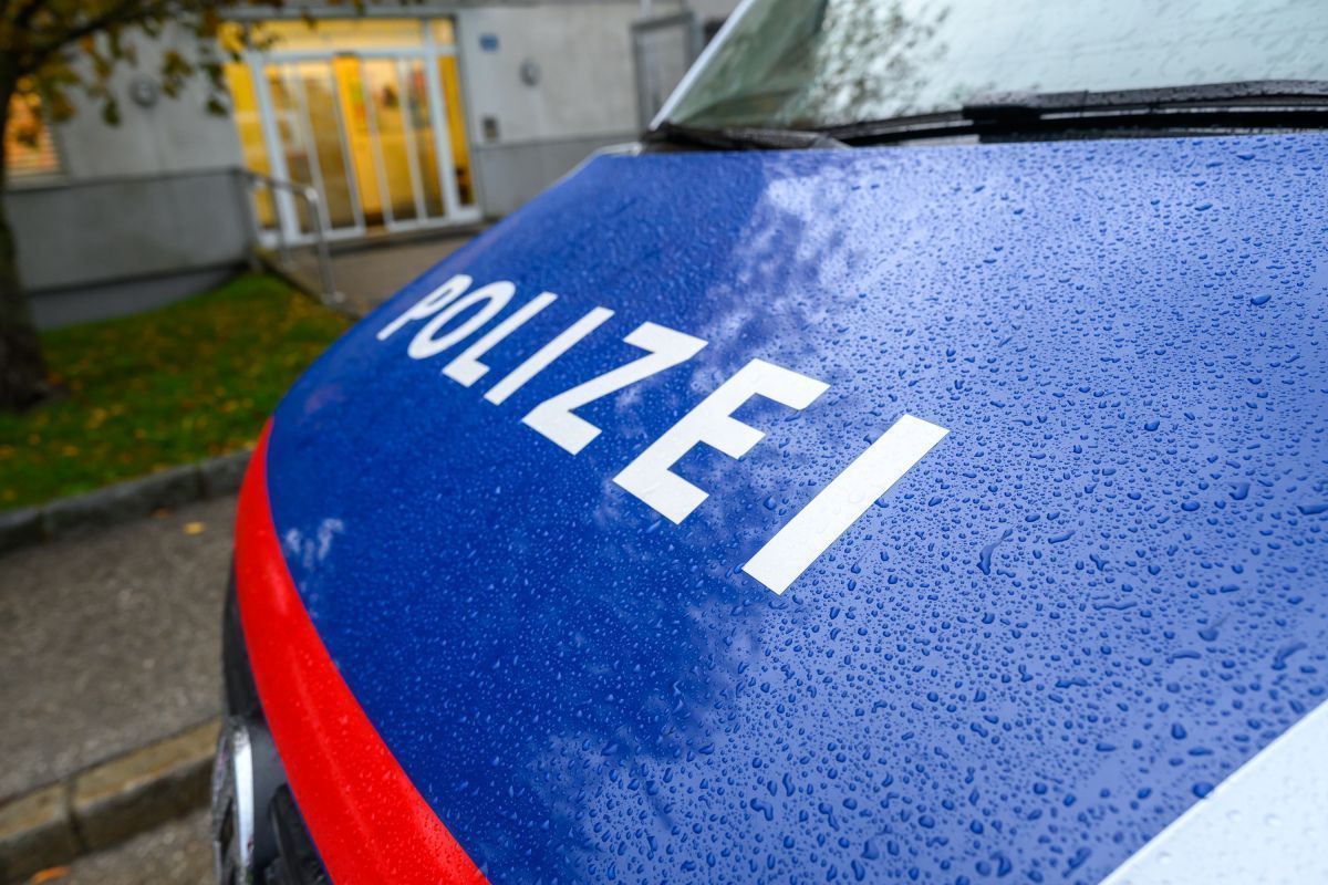 Burschen verübten drei Überfälle in 45 Minuten