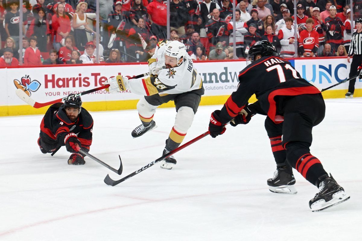 Golden Knights gewinnen Auftaktspiel in NHL-Finalserie