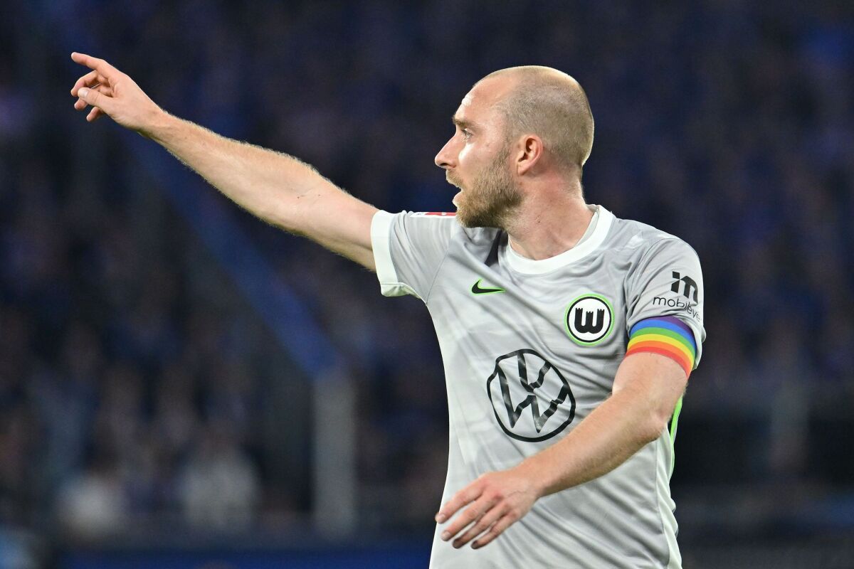 Eriksen wieder zusammengebrochen - Däne bei Bewusstsein